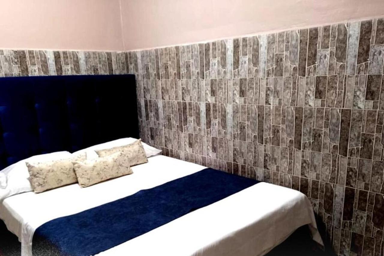 Hotel Titanic Inn Santa Marta  Kültér fotó